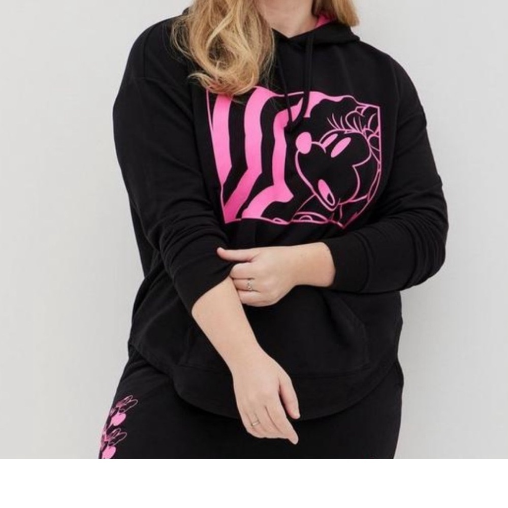 Walt Disney World Mickey Mouse Size L Hooded Sweatshirt Black With Bright Pink
